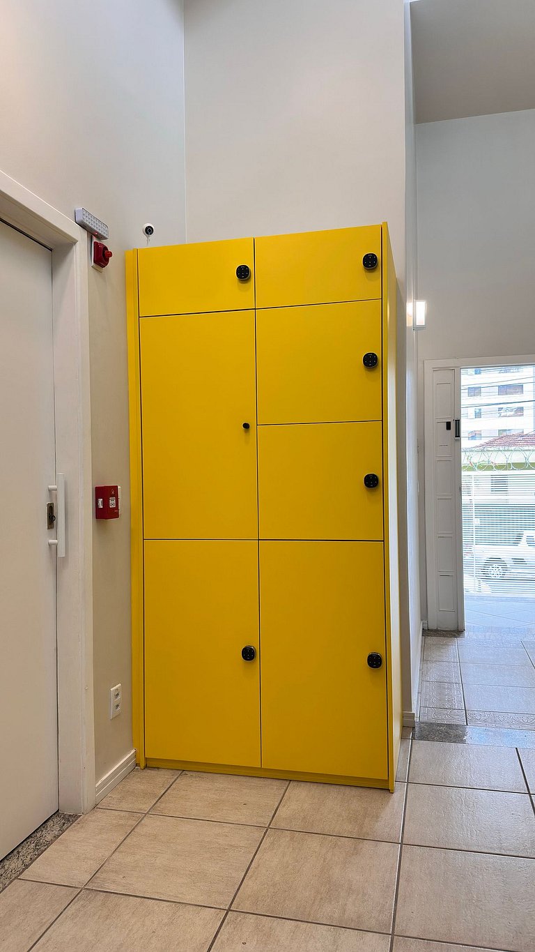 Flat com banheiro privativo próximo a Savassi
