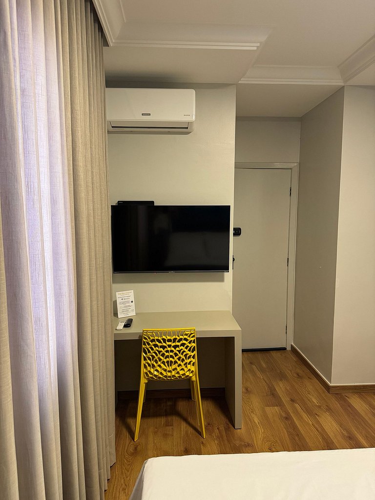 Quarto privativo em pousada