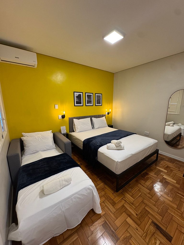 Flat com banheiro privativo próximo a Savassi