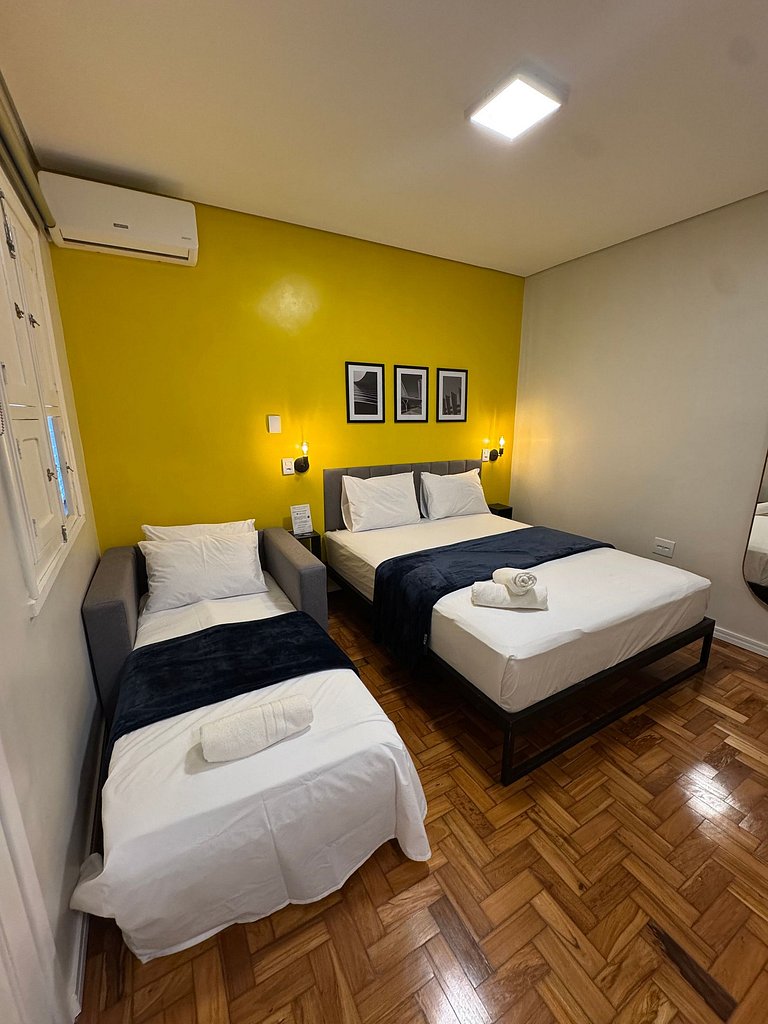 Flat com banheiro privativo próximo a Savassi