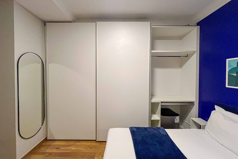 Flat com banheiro privativo próximo a Savassi